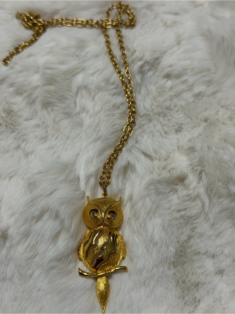 Gold Owl Pendant Necklace - Women Jewelry